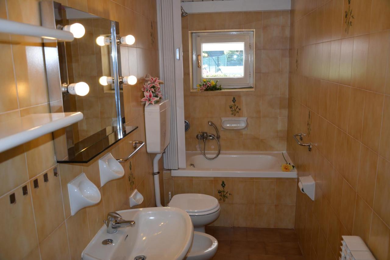 Casa Del Sole Aparthotel คอลีโก ภายนอก รูปภาพ