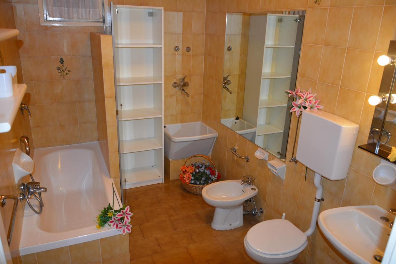 Casa Del Sole Aparthotel คอลีโก ภายนอก รูปภาพ