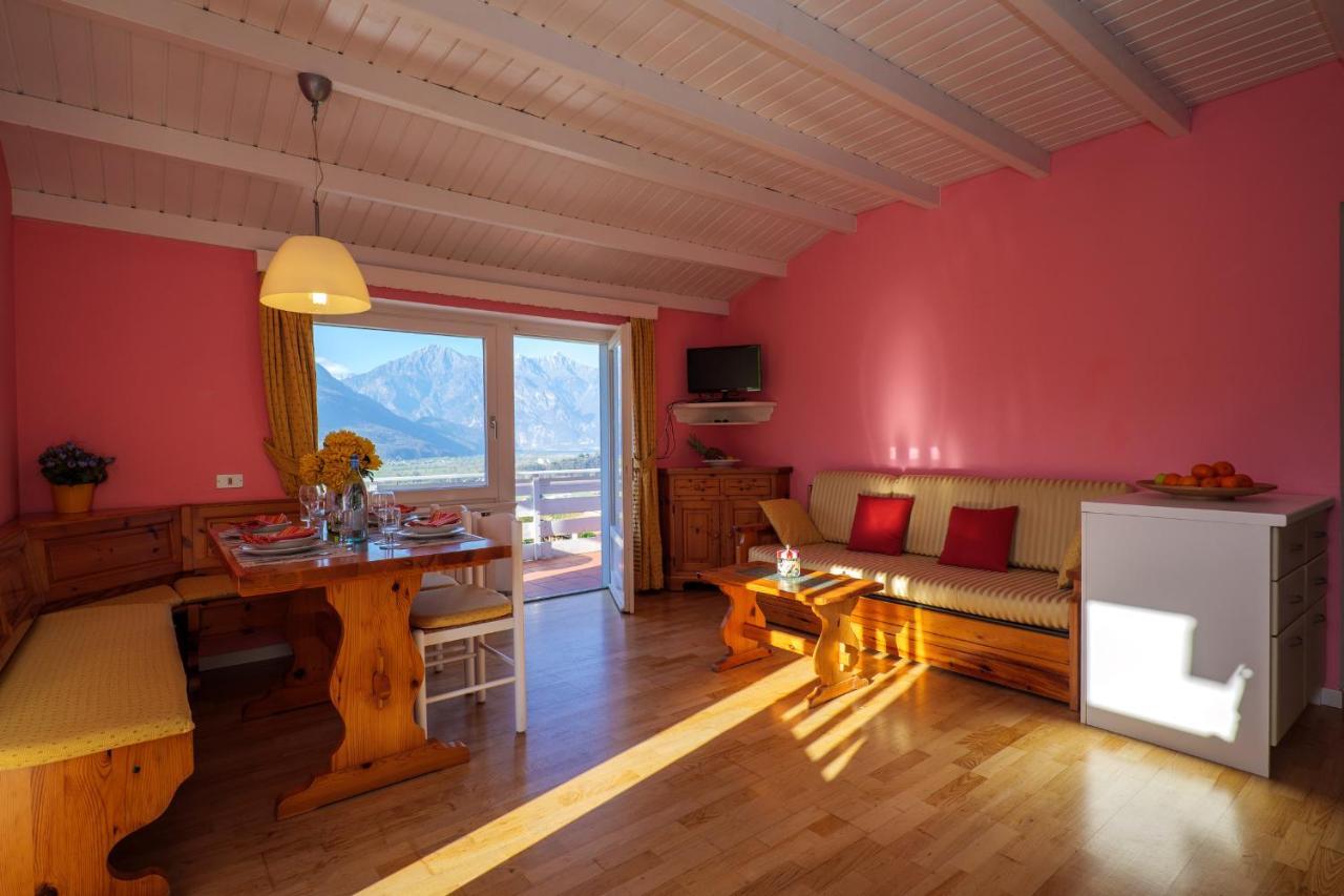 Casa Del Sole Aparthotel คอลีโก ภายนอก รูปภาพ