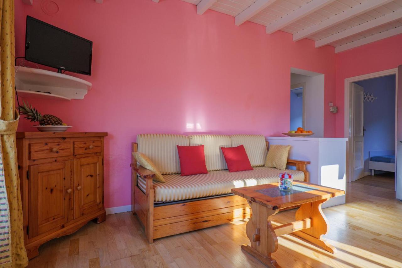 Casa Del Sole Aparthotel คอลีโก ภายนอก รูปภาพ