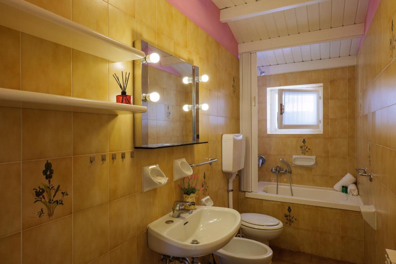 Casa Del Sole Aparthotel คอลีโก ภายนอก รูปภาพ